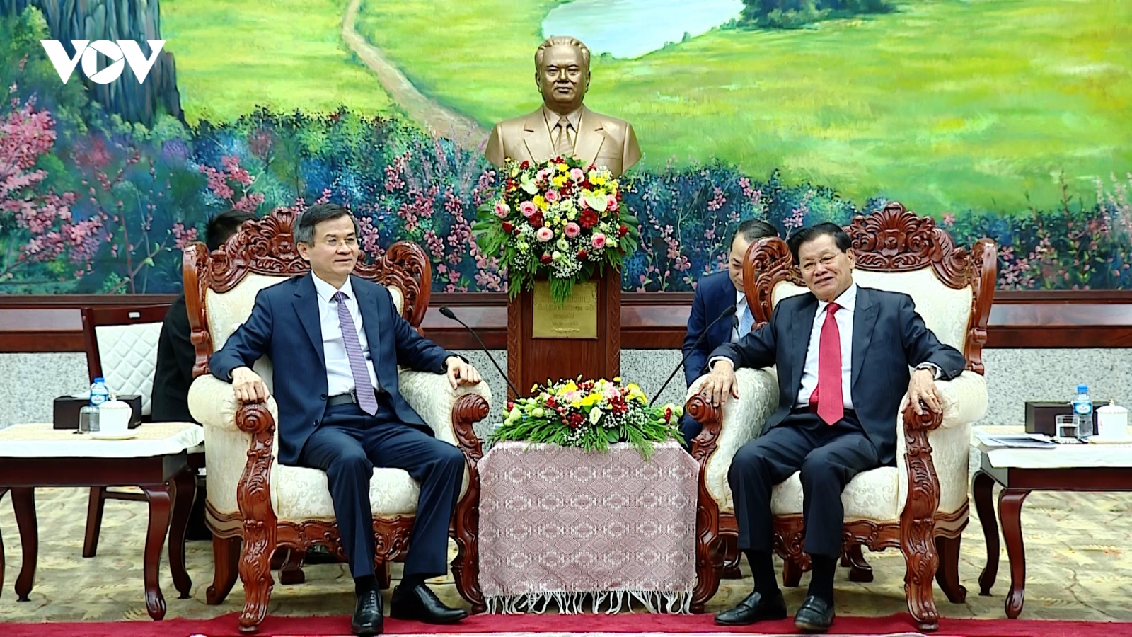 Giám đốc Học viện Chính trị quốc gia Hồ Chí Minh thăm và làm việc tại Lào