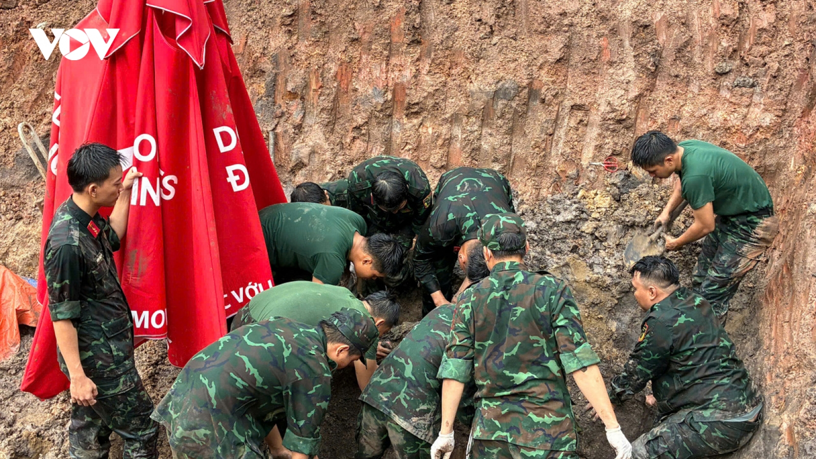 Thêm 13 bộ hài cốt liệt sĩ được quy tập tại hai địa điểm ở TP.HCM