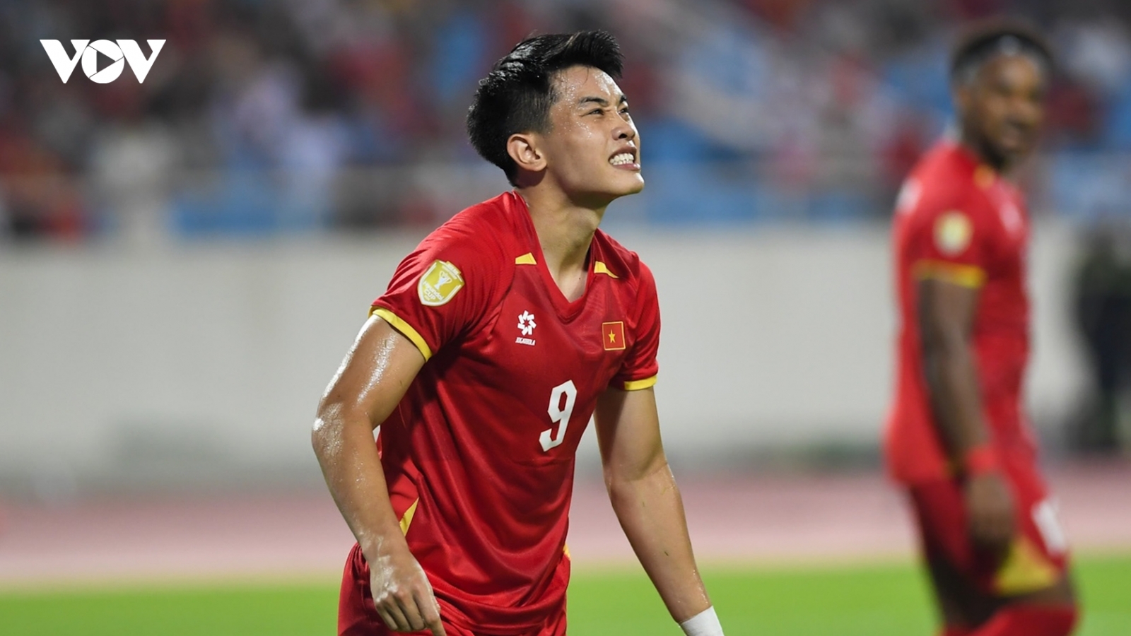 Đình Bắc trải lòng sau khi bị thay ra sớm ở trận Việt Nam 0-0 Singapore
