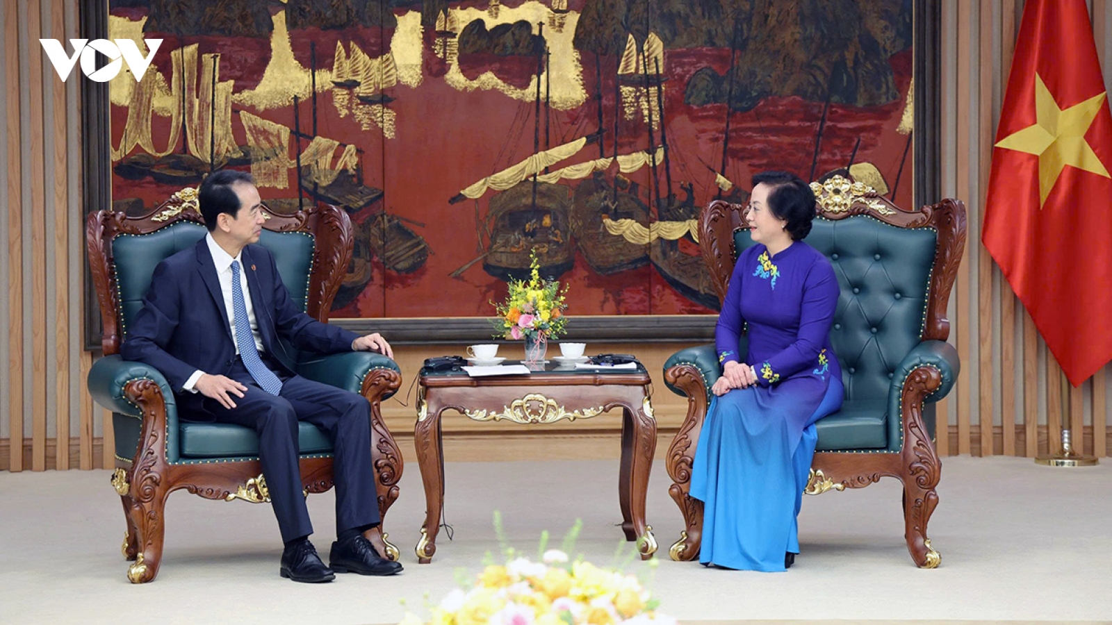 Vietnam, China move to turn shared vision into practical cooperation