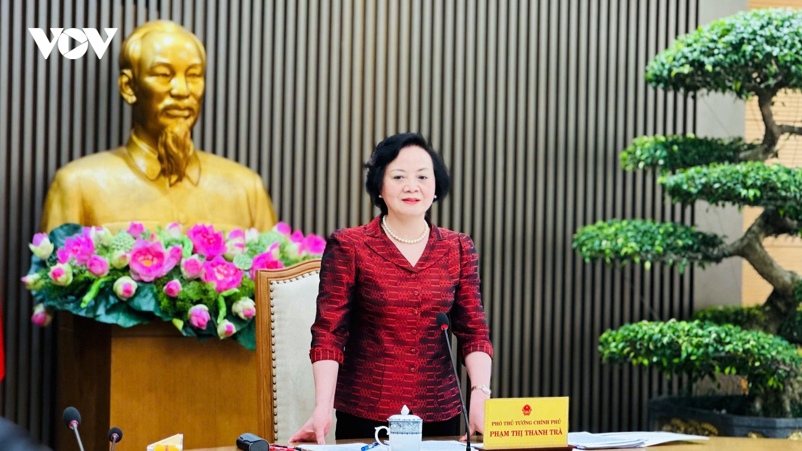 Phó Thủ tướng: Nâng cao nhận thức và trách nhiệm công tác người cao tuổi
