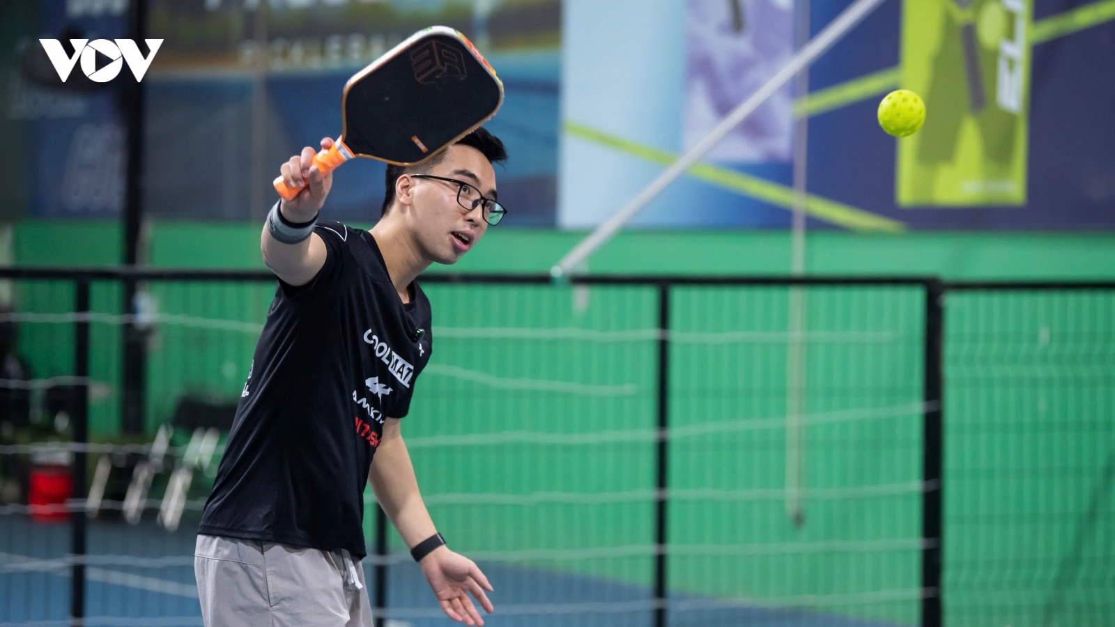 Nhập môn Pickleball: Hướng dẫn kỹ thuật Backhand Slice Return