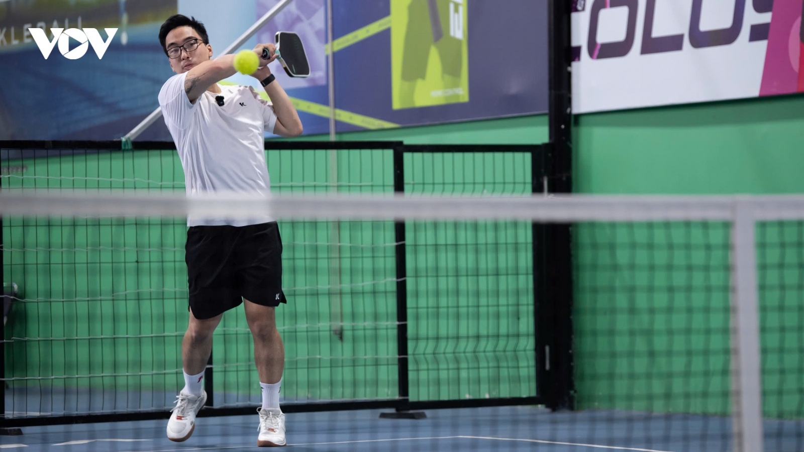 Luật giao bóng trong Pickleball đầy đủ không phải ai cũng biết