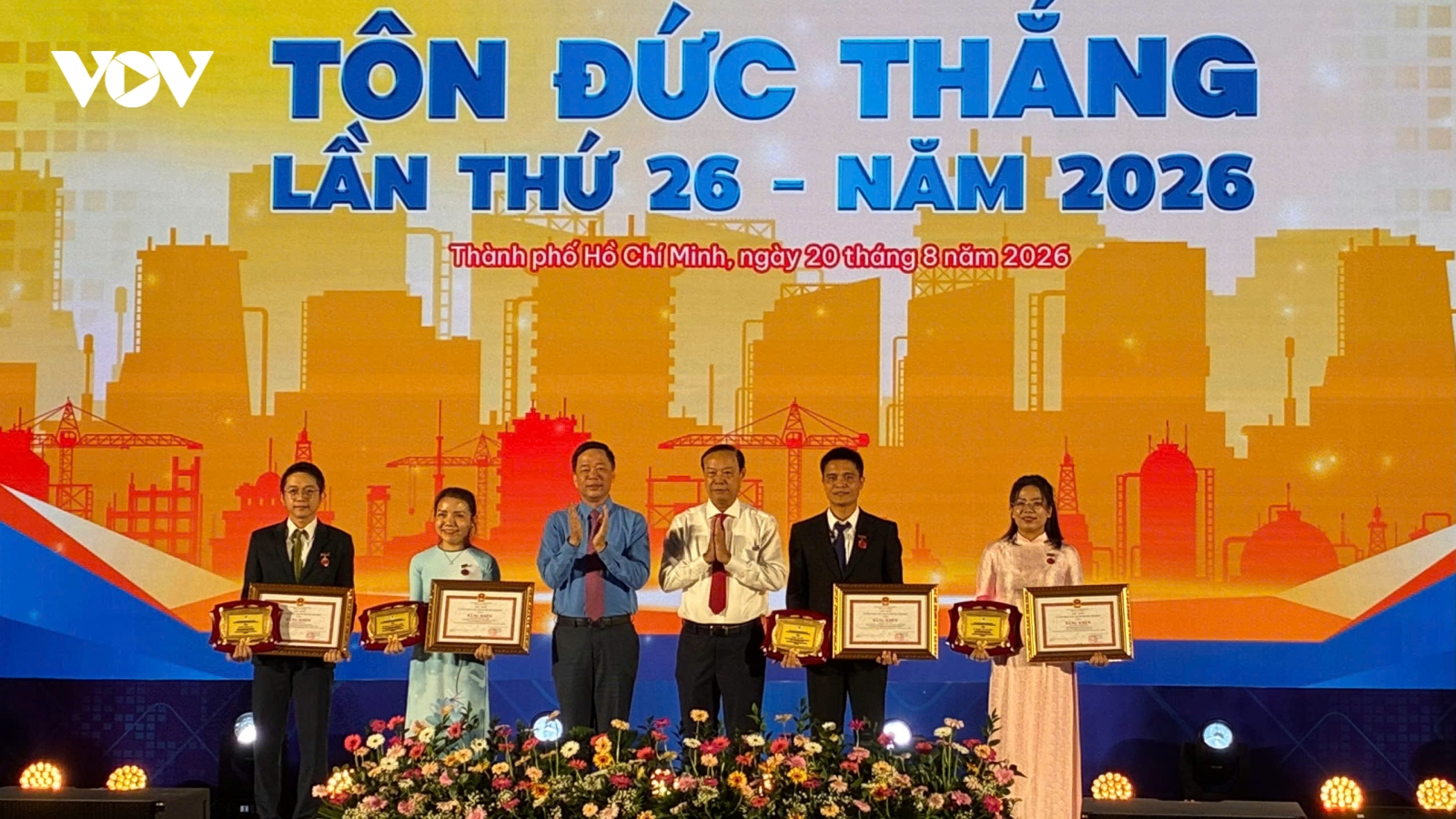 Vinh danh 11 kỹ sư, công nhân có sáng kiến làm lợi hàng tỉ đồng cho doanh nghiệp