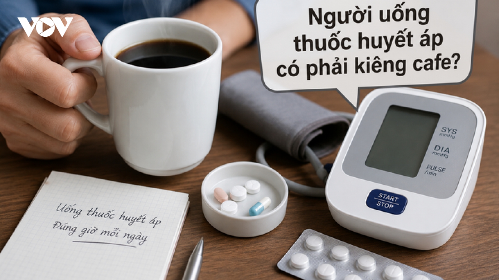 Người uống thuốc huyết áp có phải kiêng cà phê?