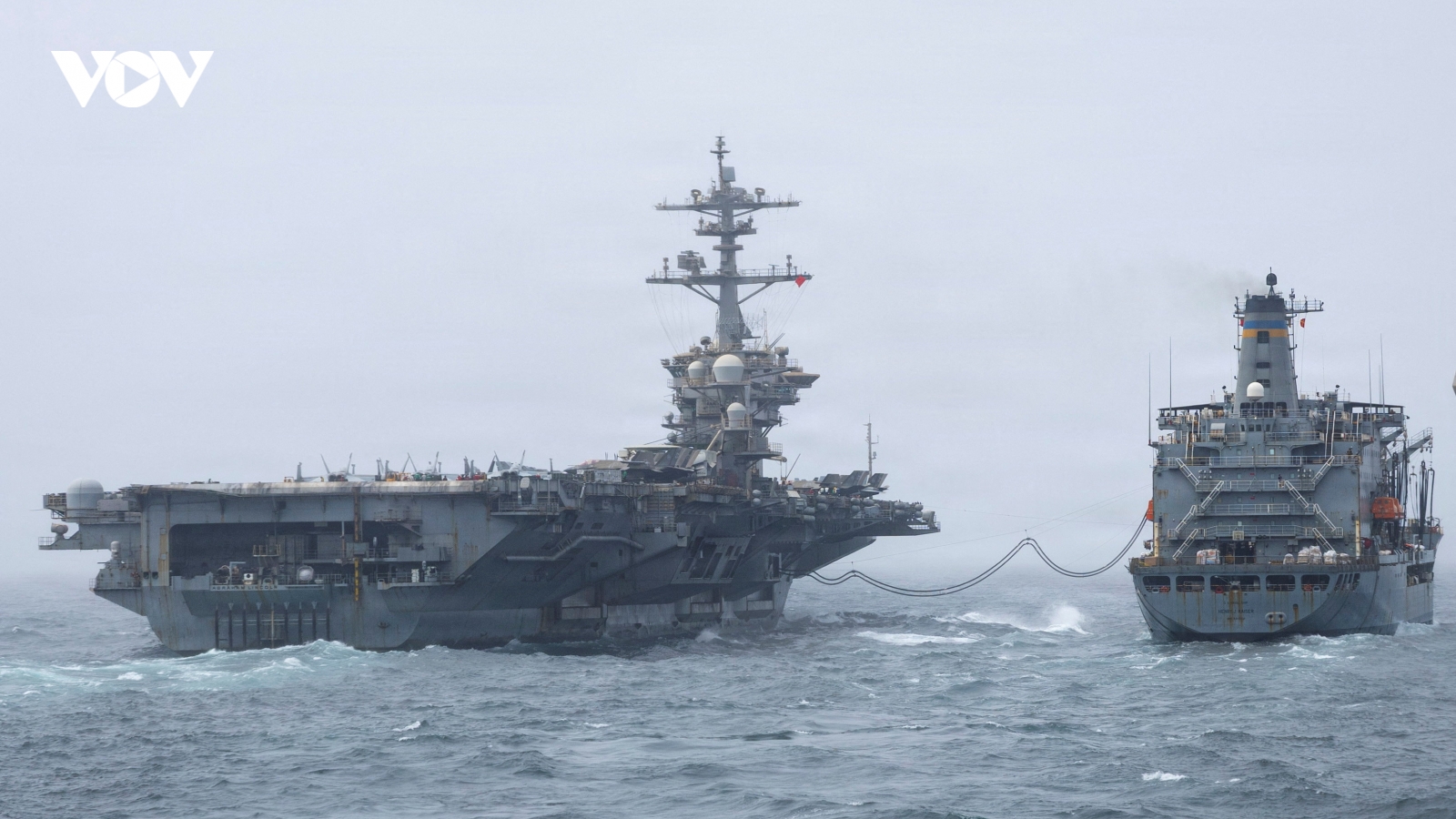 Tàu sân bay USS Abraham Lincoln trở về Mỹ sau 9 tháng ở Trung Đông