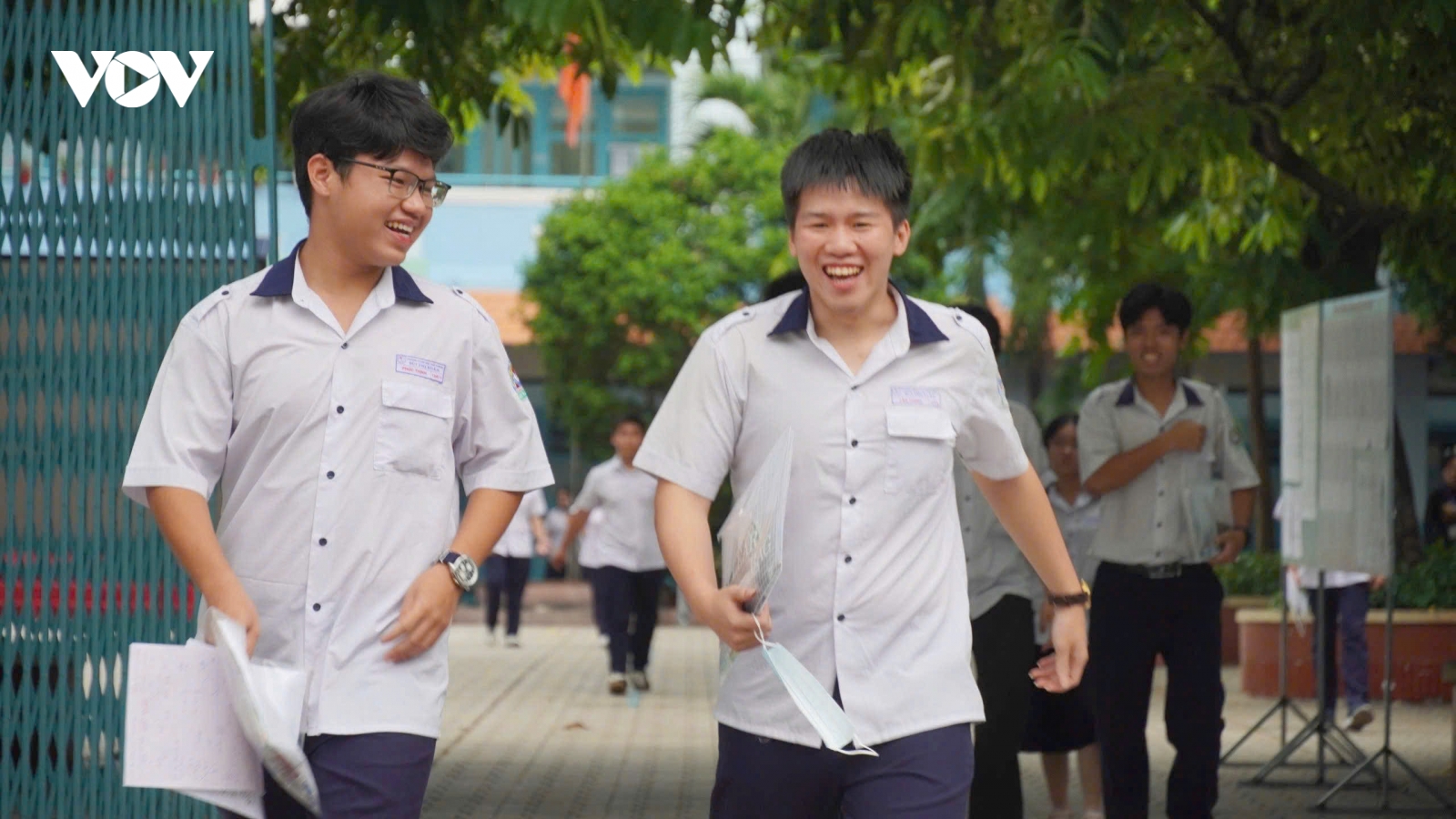 Loạt trường đại học phía nam tuyển bổ sung từ 15 điểm trở lên