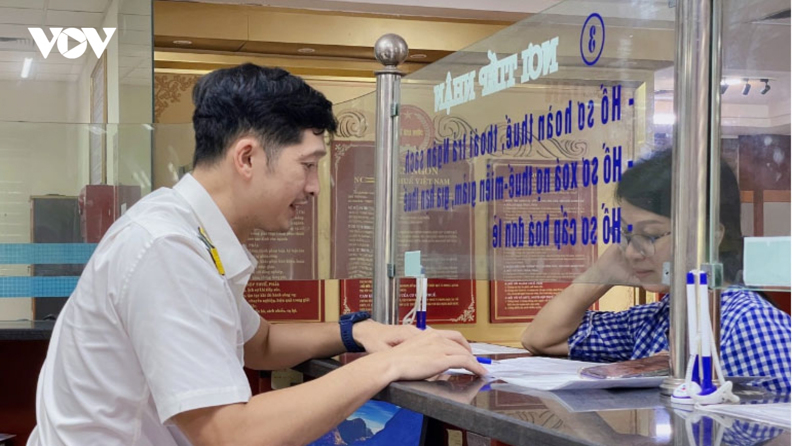 Thuế tỉnh Nghệ An làm sạch mã số thuế cho hơn 14.700 người nộp thuế