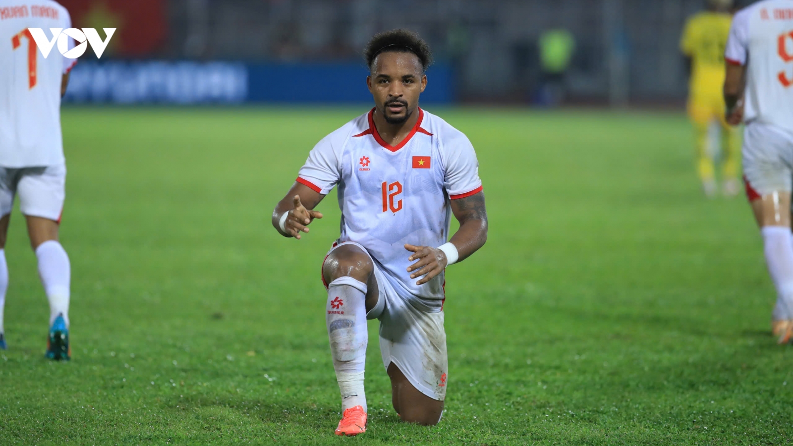 Dư âm ĐT Malaysia 0-2 ĐT Việt Nam: Dấu ấn Xuân Son, tuyệt vời HLV Kim Sang Sik