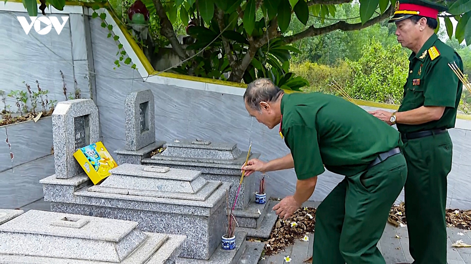 Hành trình đi tìm đồng đội trả "món nợ ân tình" của những cựu chiến binh Nghệ An