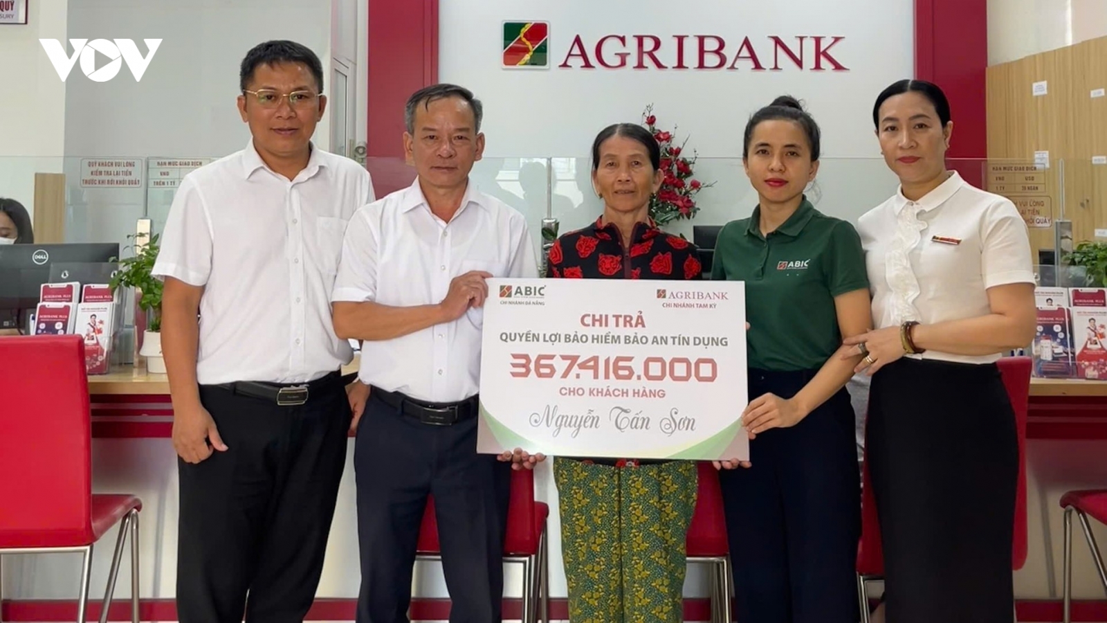 Agribank và Abic chi trả hơn 367 triệu đồng bảo hiểm Bảo an tín dụng