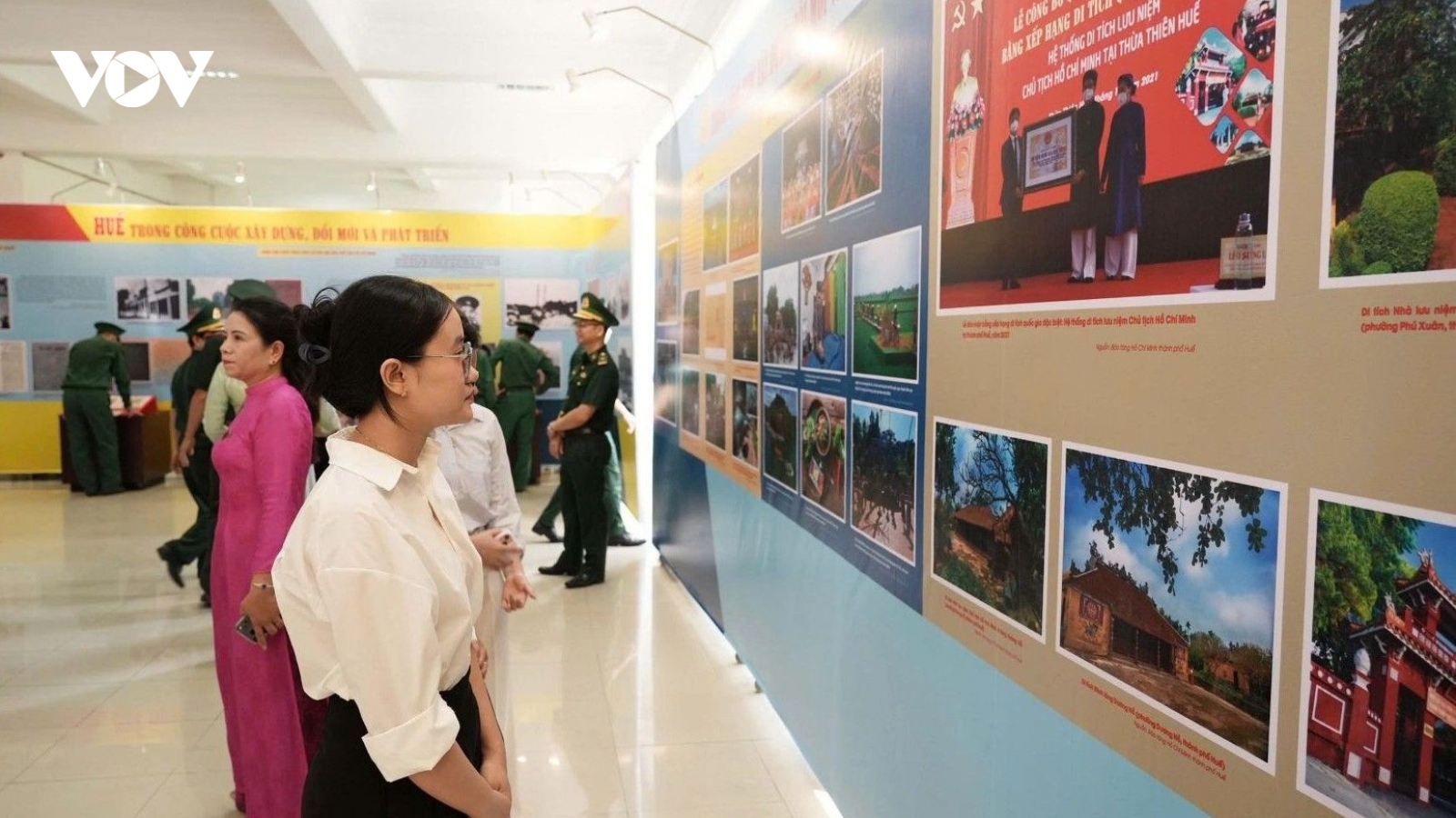 Huế trưng bày hơn 250 tư liệu, hiện vật về Chủ tịch Hồ Chí Minh