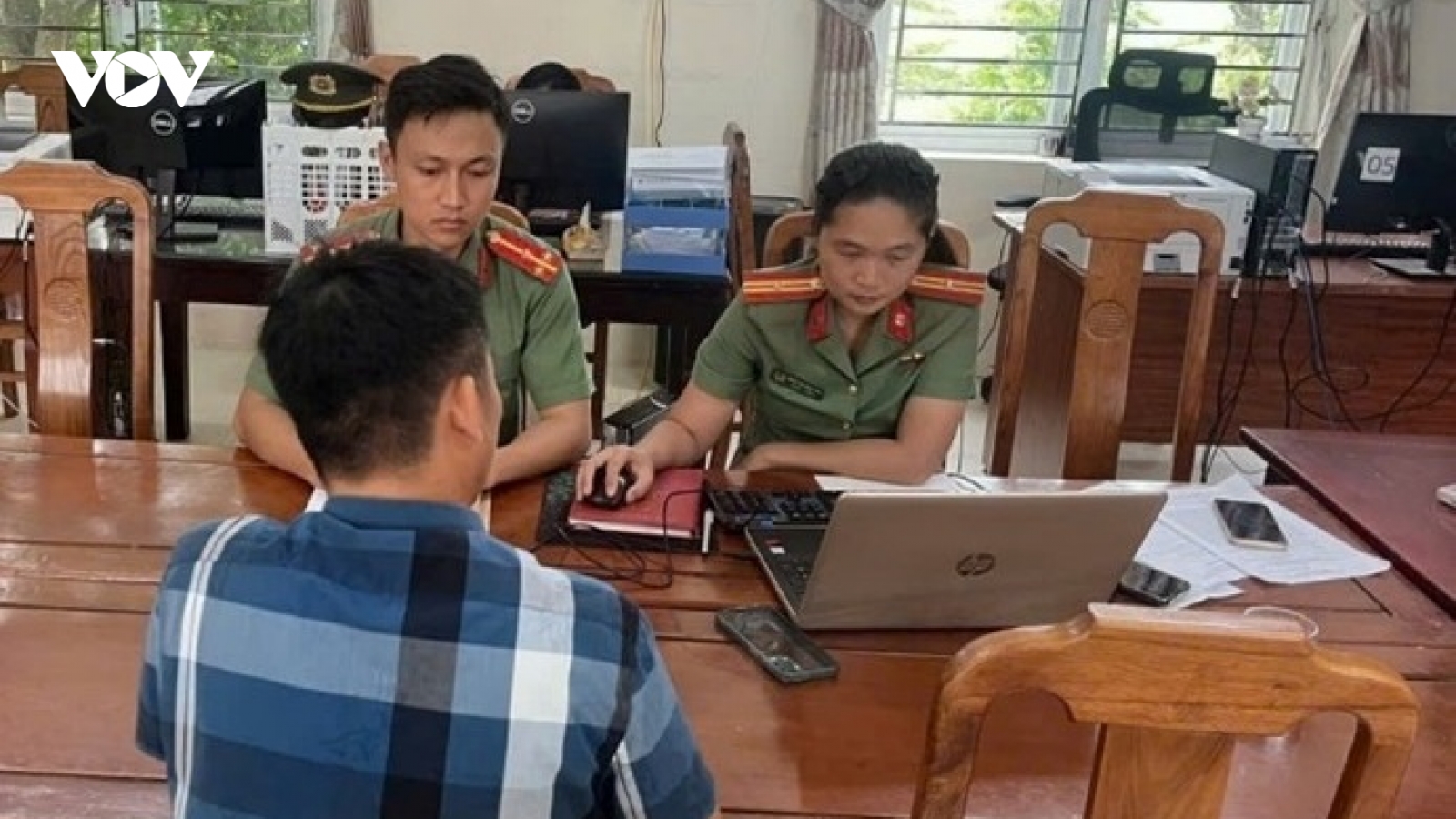 Đăng video sai sự thật về Bệnh viện Bạch Mai cơ sở Ninh Bình, bị phạt 10 triệu đồng