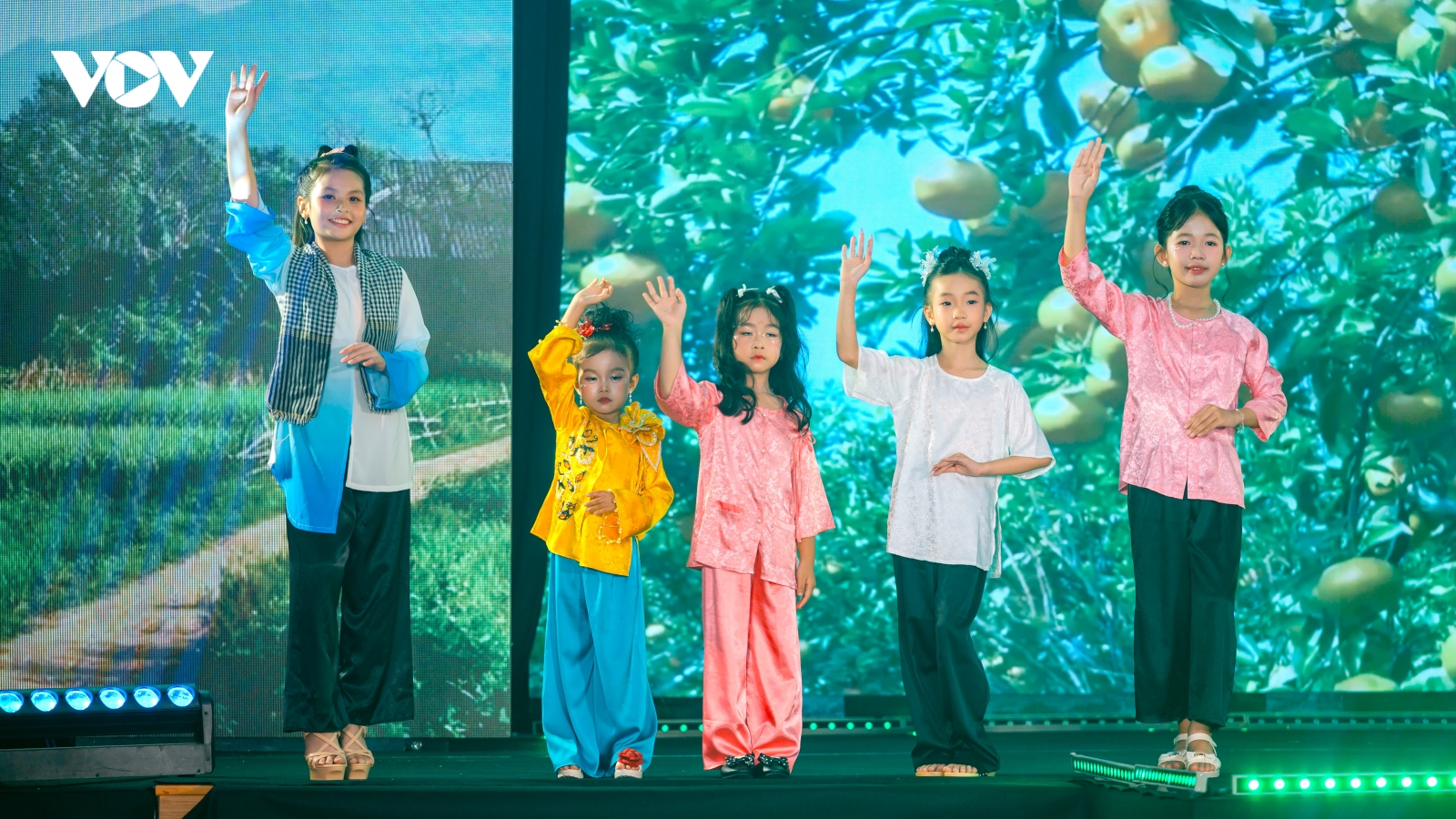 “Đại sứ văn hoá nhí” hội tụ trong “Tinh hoa miền sông nước”