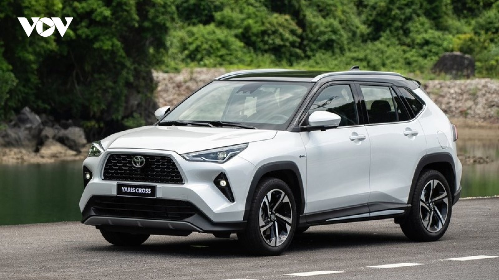 Top 10 ô tô xăng, dầu bán chạy nhất tháng 7/2026: Toyota Yaris Cross lập đỉnh