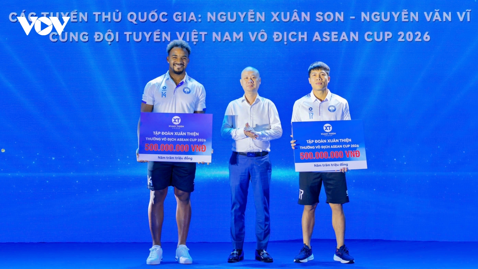 Xuân Son và Văn Vĩ nhận thưởng lớn sau khi cùng ĐT Việt Nam vô địch ASEAN Cup 2026