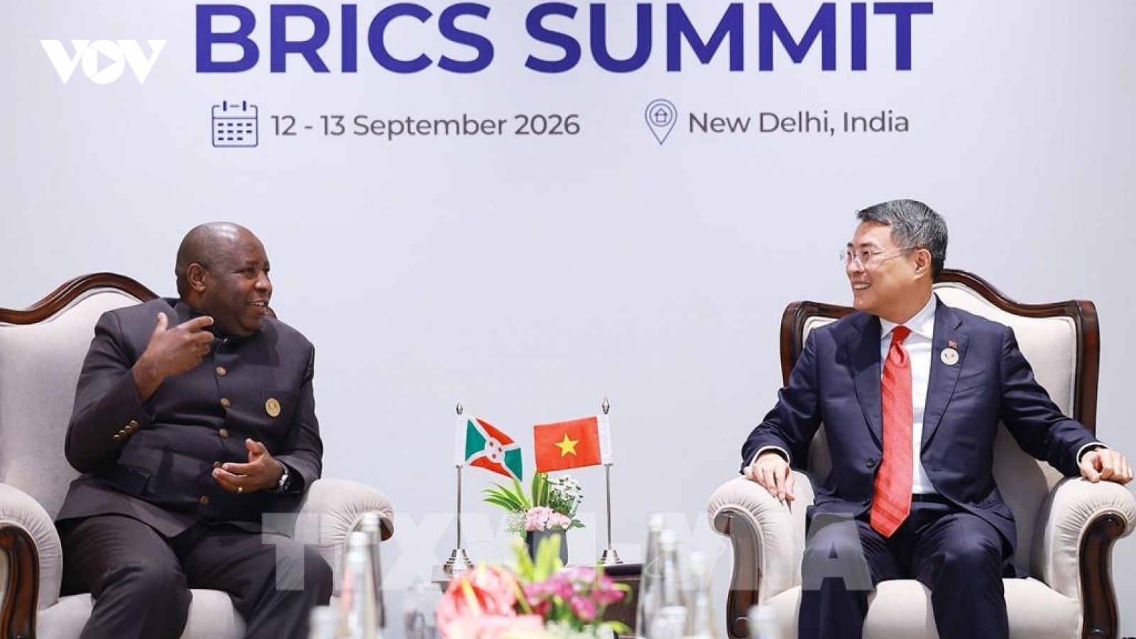 Thủ tướng Lê Minh Hưng gặp Tổng thống Burundi Évariste Ndayishimiye