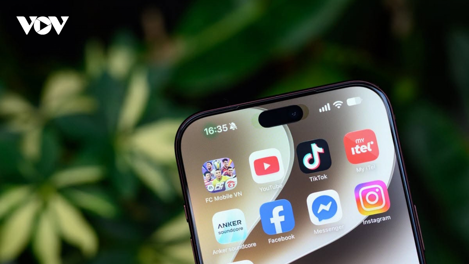 iPhone 18 Pro gặp lỗi Face ID, người dùng đòi hoàn tiền