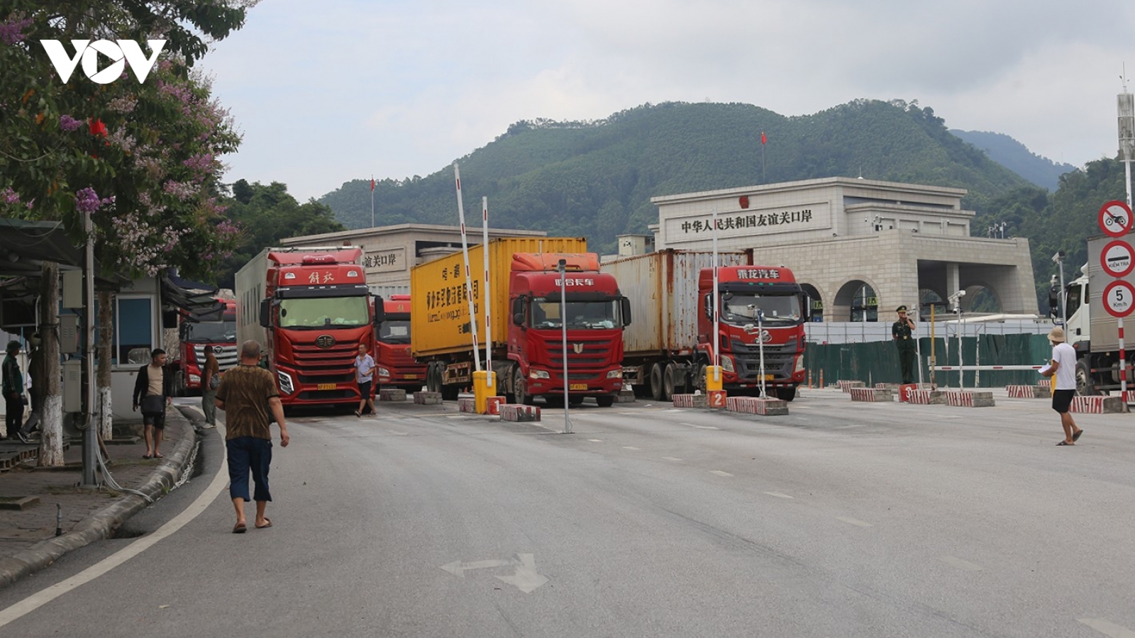 Gỡ nút thắt để vận hành cửa khẩu thông minh Lạng Sơn