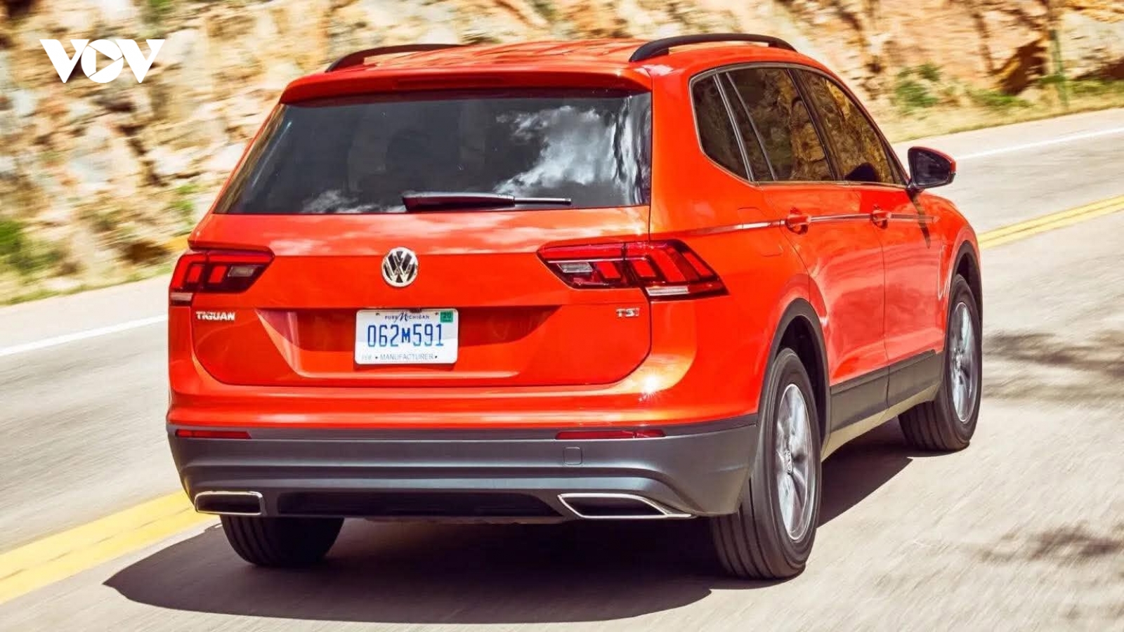 Gần 4 triệu xe Volkswagen có thể bị triệu hồi vì lỗi bu-lông thước lái