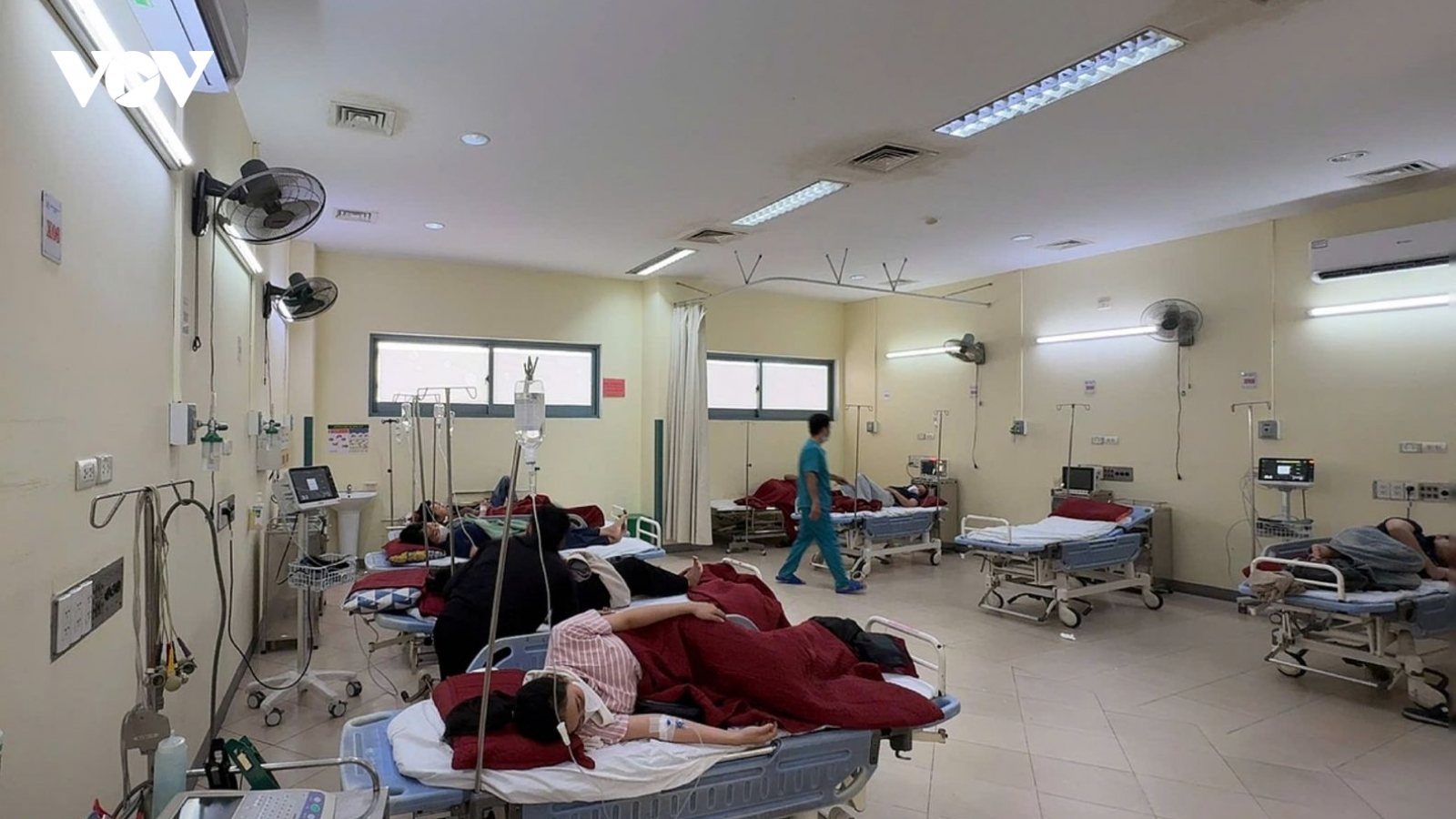 57 người nghi ngộ độc thực phẩm tại một công ty ở Huế