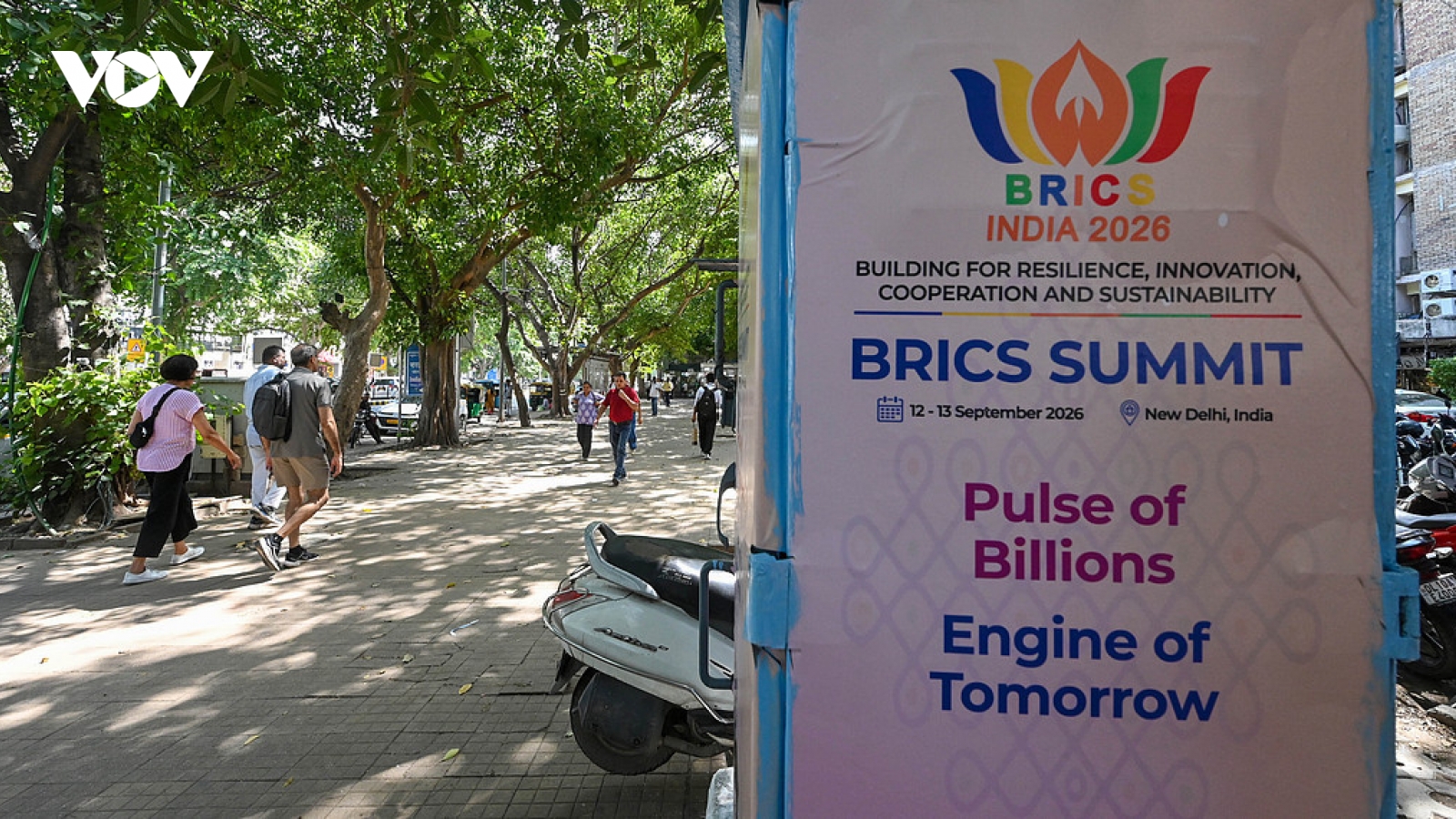 Chủ tịch Trung Quốc lên đường dự Hội nghị thượng đỉnh BRICS