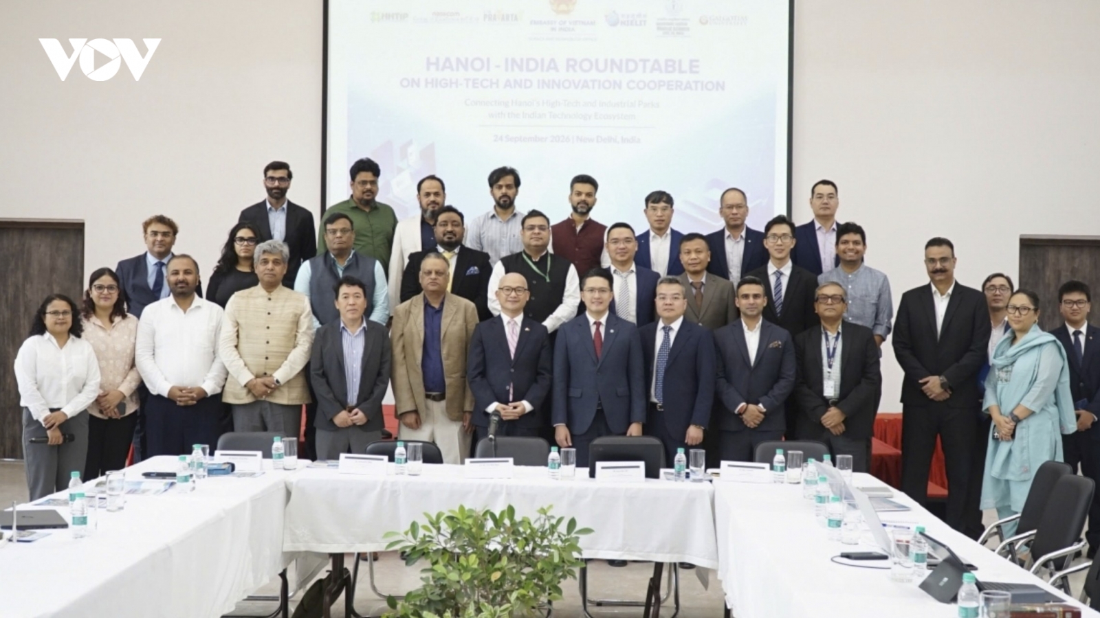 Roundtable boosts high-tech and innovation cooperation with India