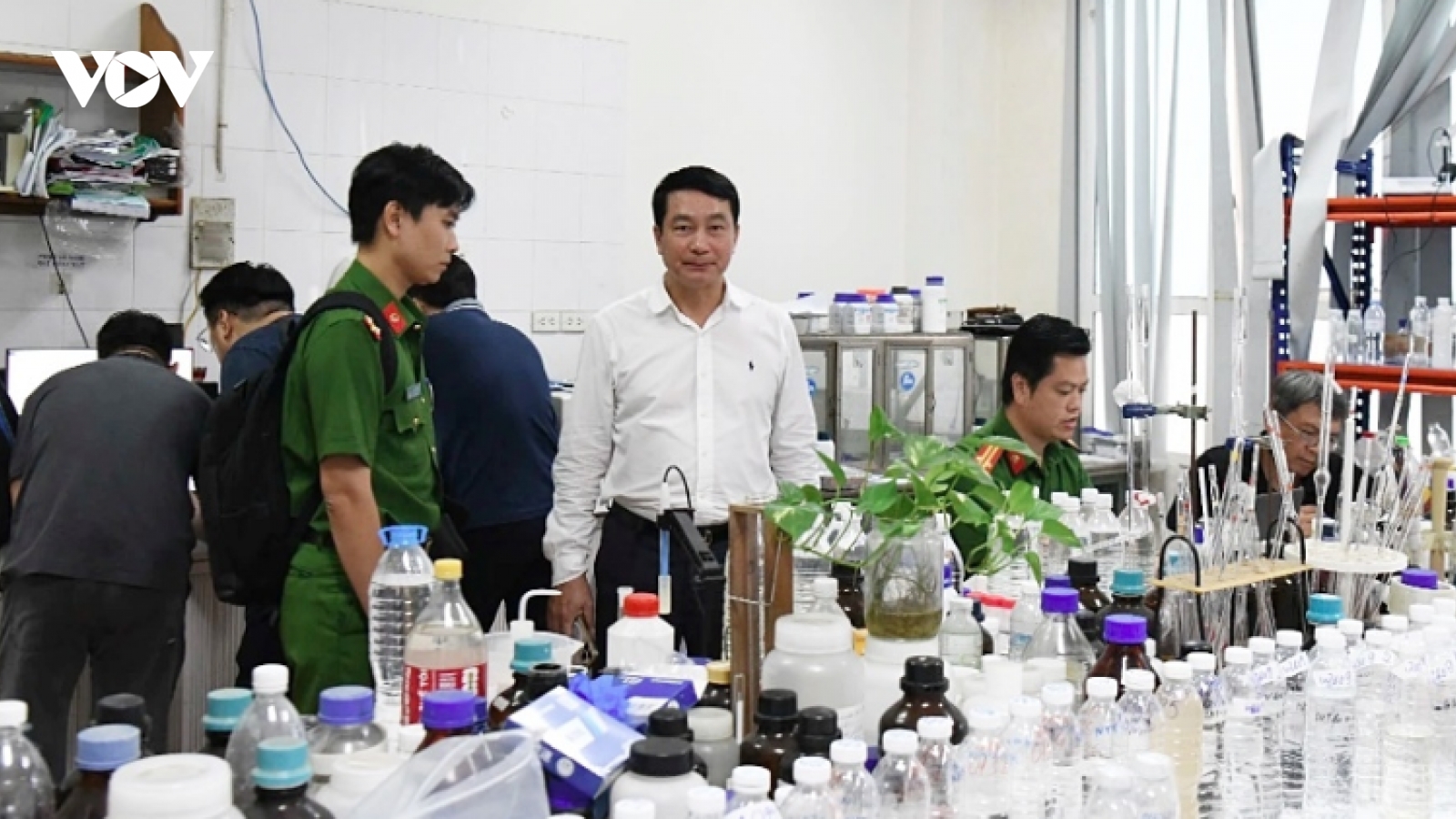 Nóng 24h ngày 30/9: Khởi tố 28 bị can vì sửa số liệu quan trắc môi trường