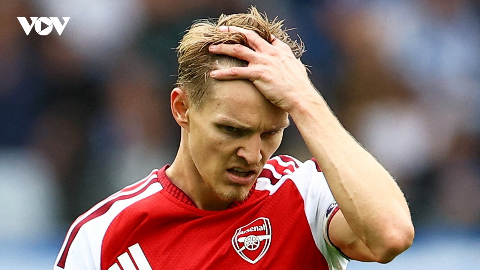 Bảng xếp hạng Ngoại hạng Anh mới nhất: Arsenal sảy chân, Tottenham chìm sâu