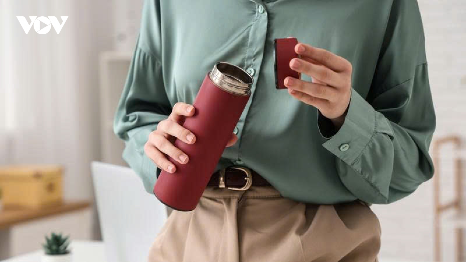 Đựng cà phê trong bình giữ nhiệt thế nào để tránh hại sức khỏe?