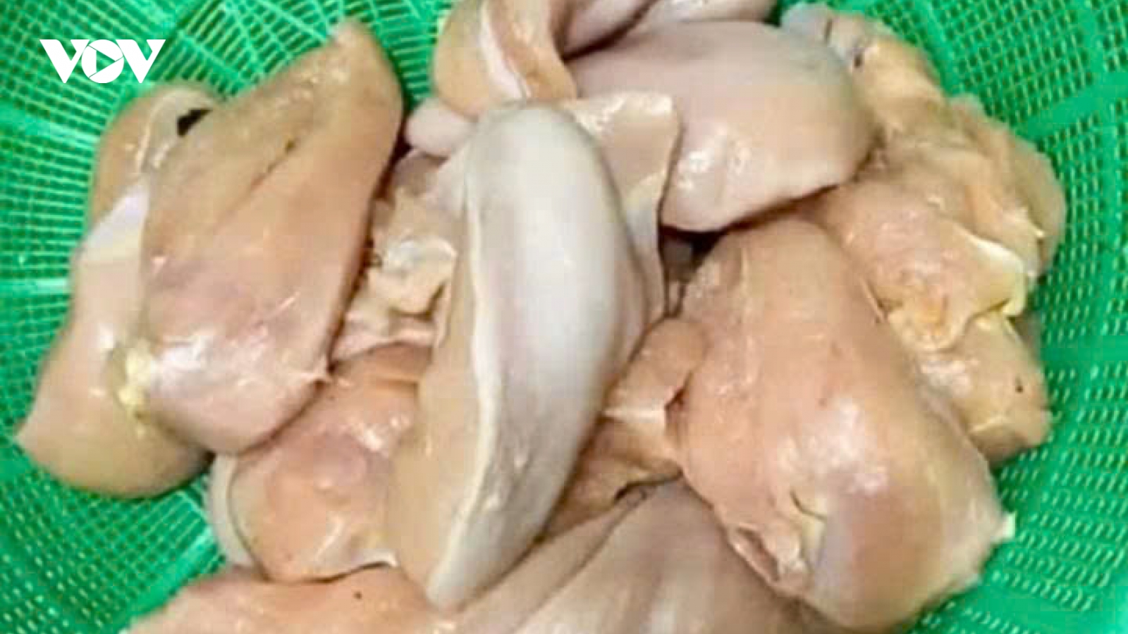 Lại thêm 2 trường ở Hà Nội gặp sự cố bữa ăn bán trú