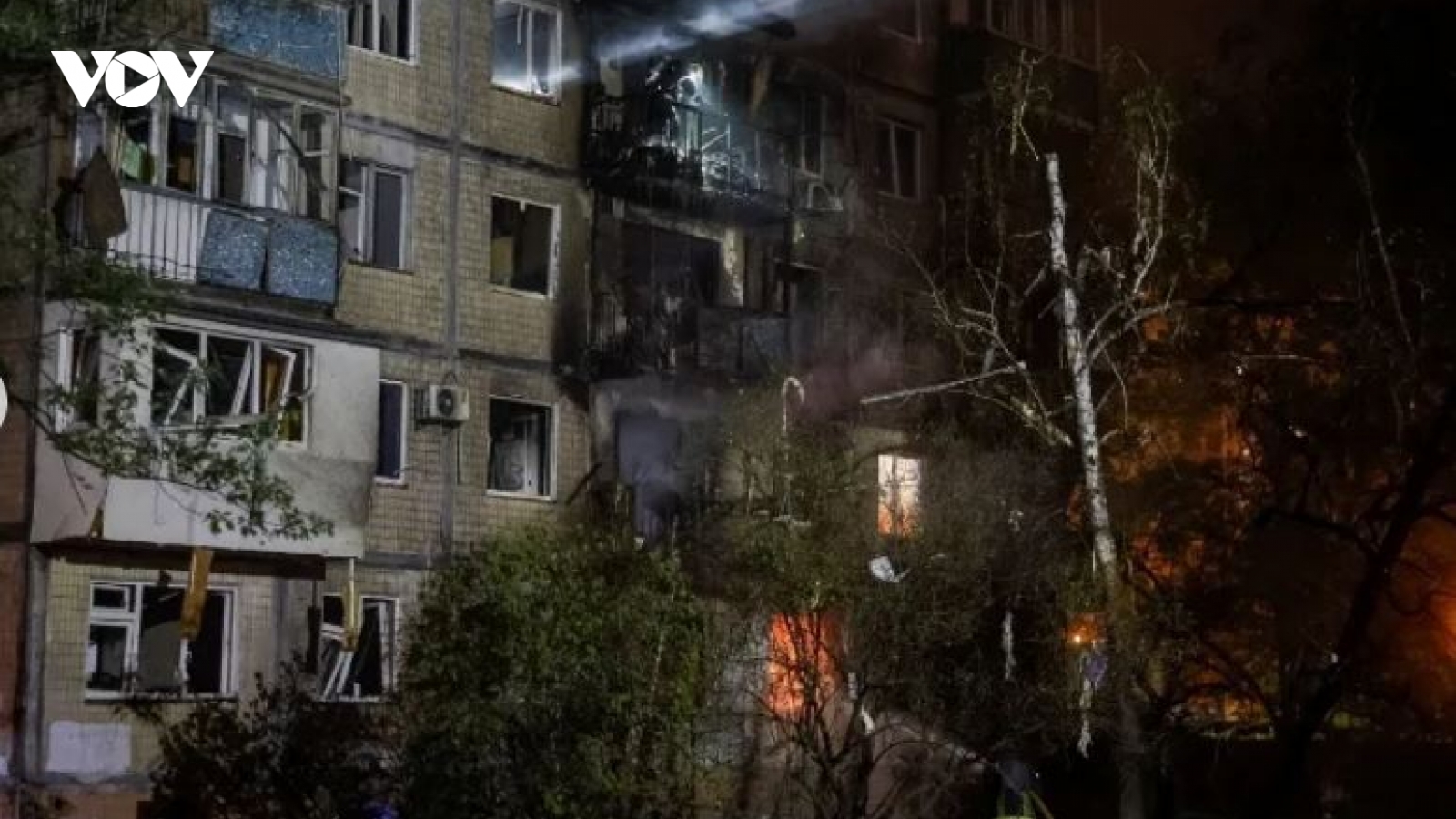 Nga đánh trạm xăng ở Kiev, Ukraine lập tức đáp trả bằng đòn tầm xa