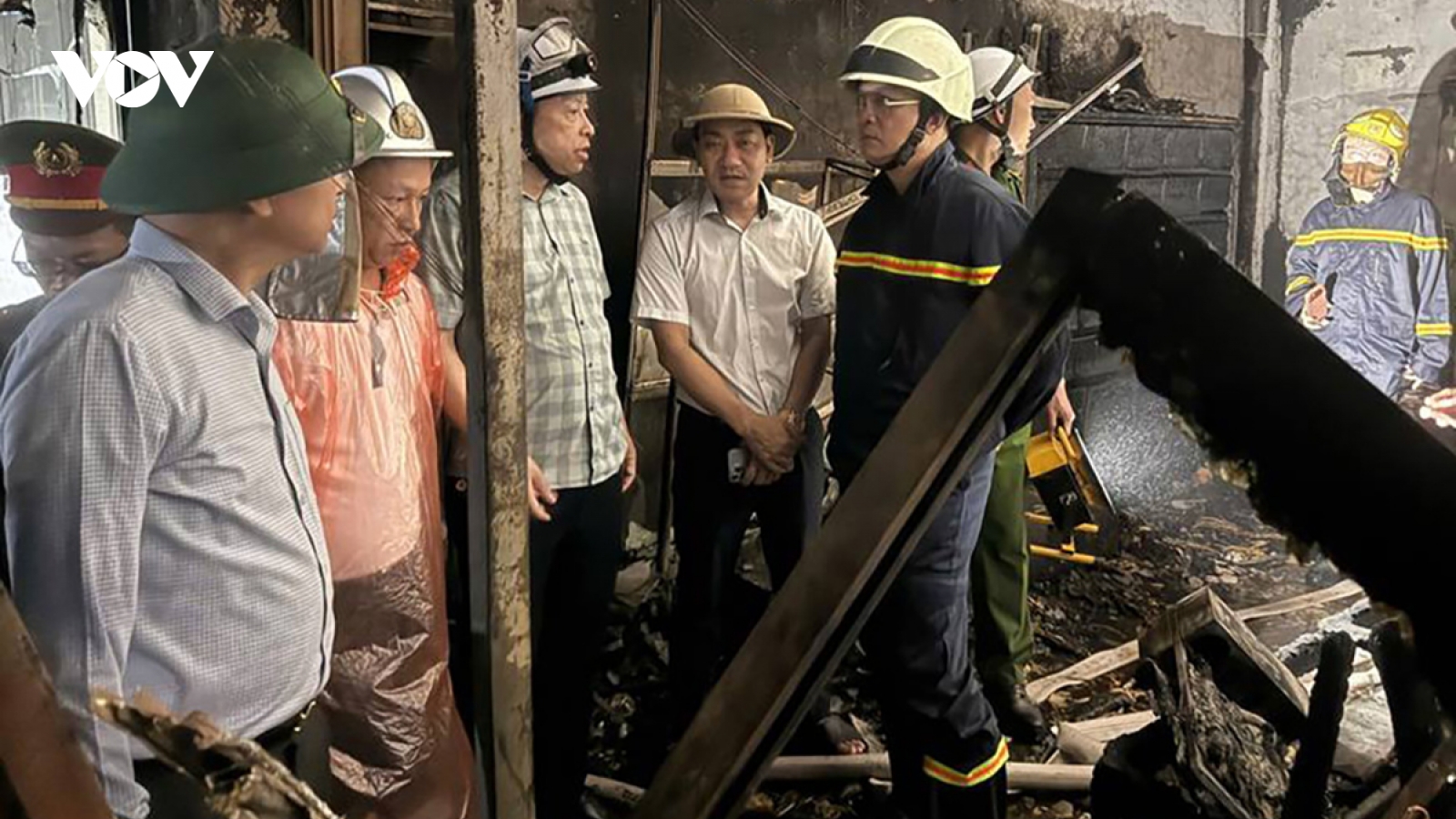 Cháy nhà 4 tầng ở Hà Nội trong đêm, 5 người tử vong