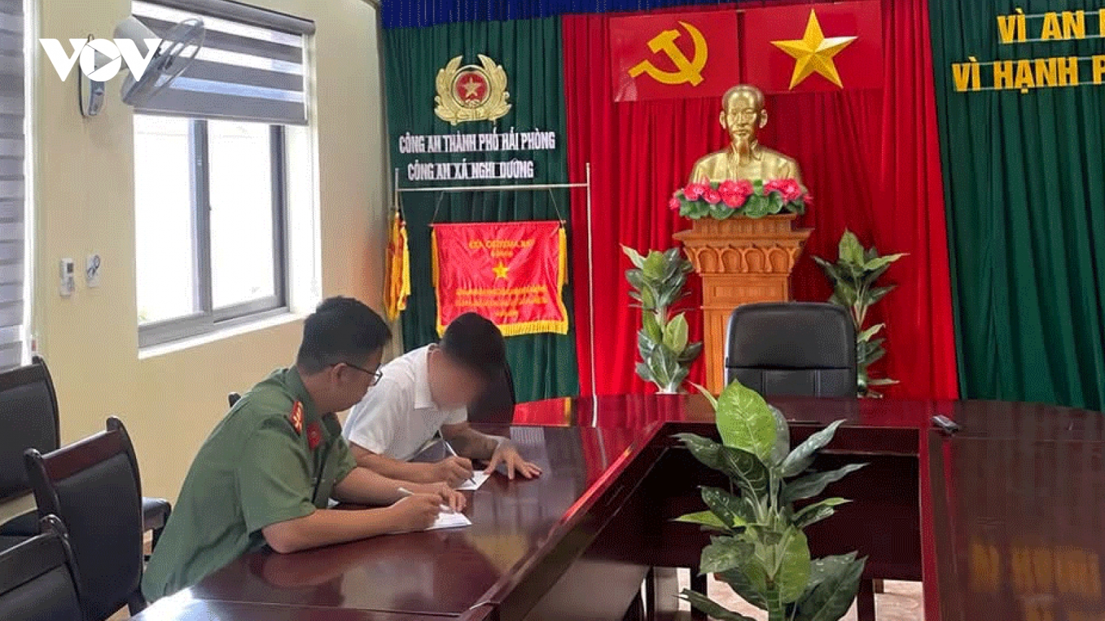 Đăng thông tin sai sự thật lên Facebook, một người dân ở Hải Phòng bị xử phạt