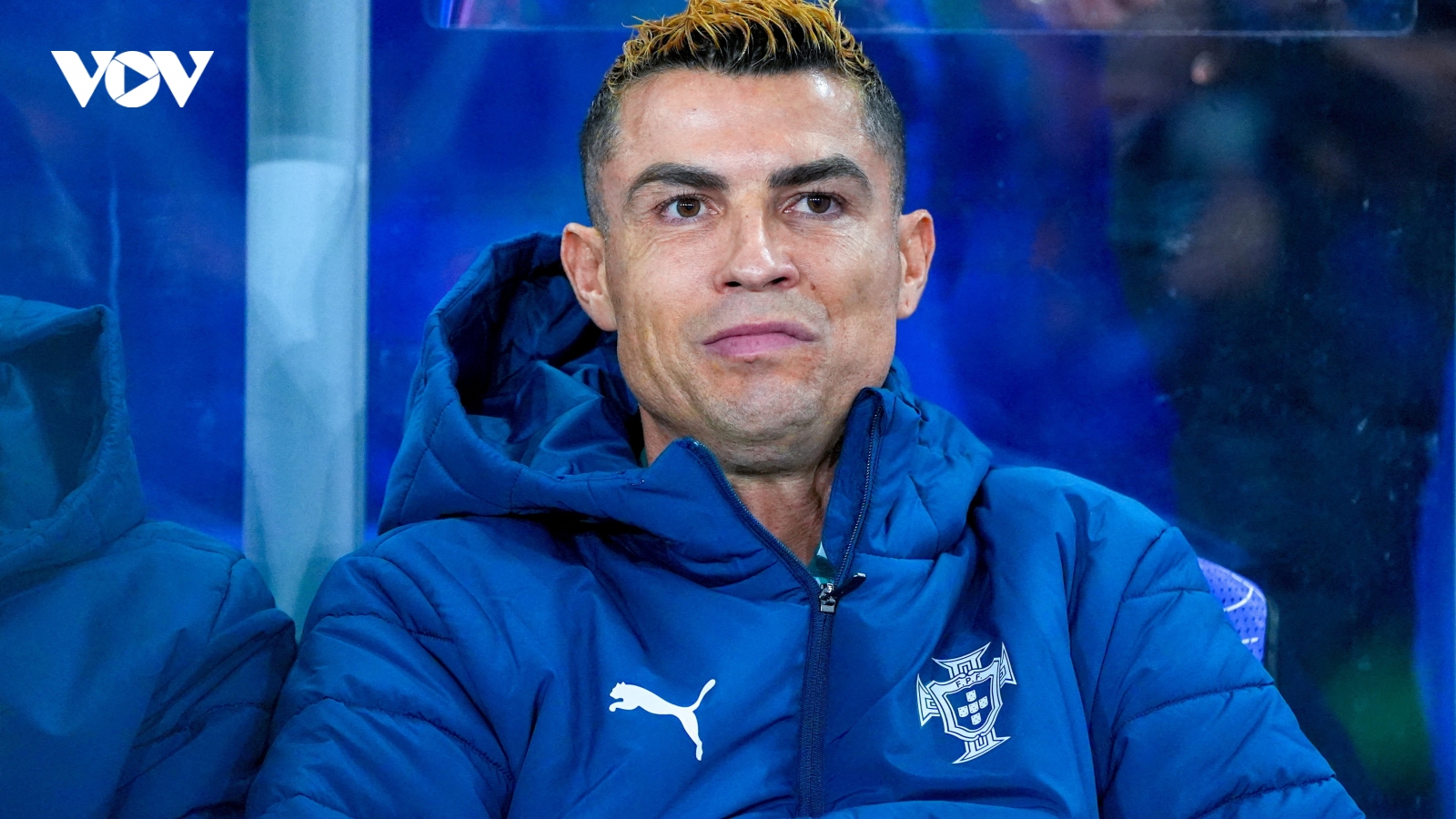 Lý do phũ phàng khiến Ronaldo phải ngồi dự bị cả trận ở ĐT Bồ Đào Nha