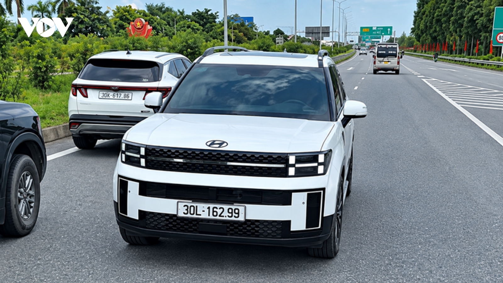 Đi ngược chiều trên Quốc lộ 1 ở Bắc Ninh, tài xế bị phạt gần 20 triệu đồng