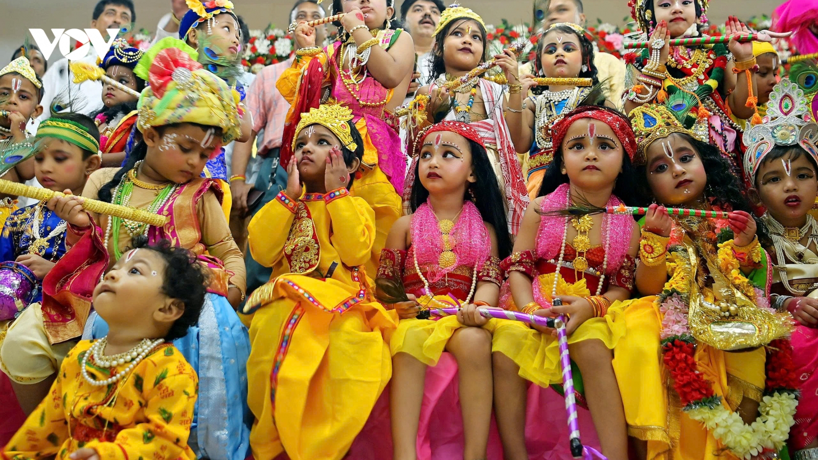 Độc đáo lễ hội mừng ngày sinh Thần Krishna tại Ấn Độ
