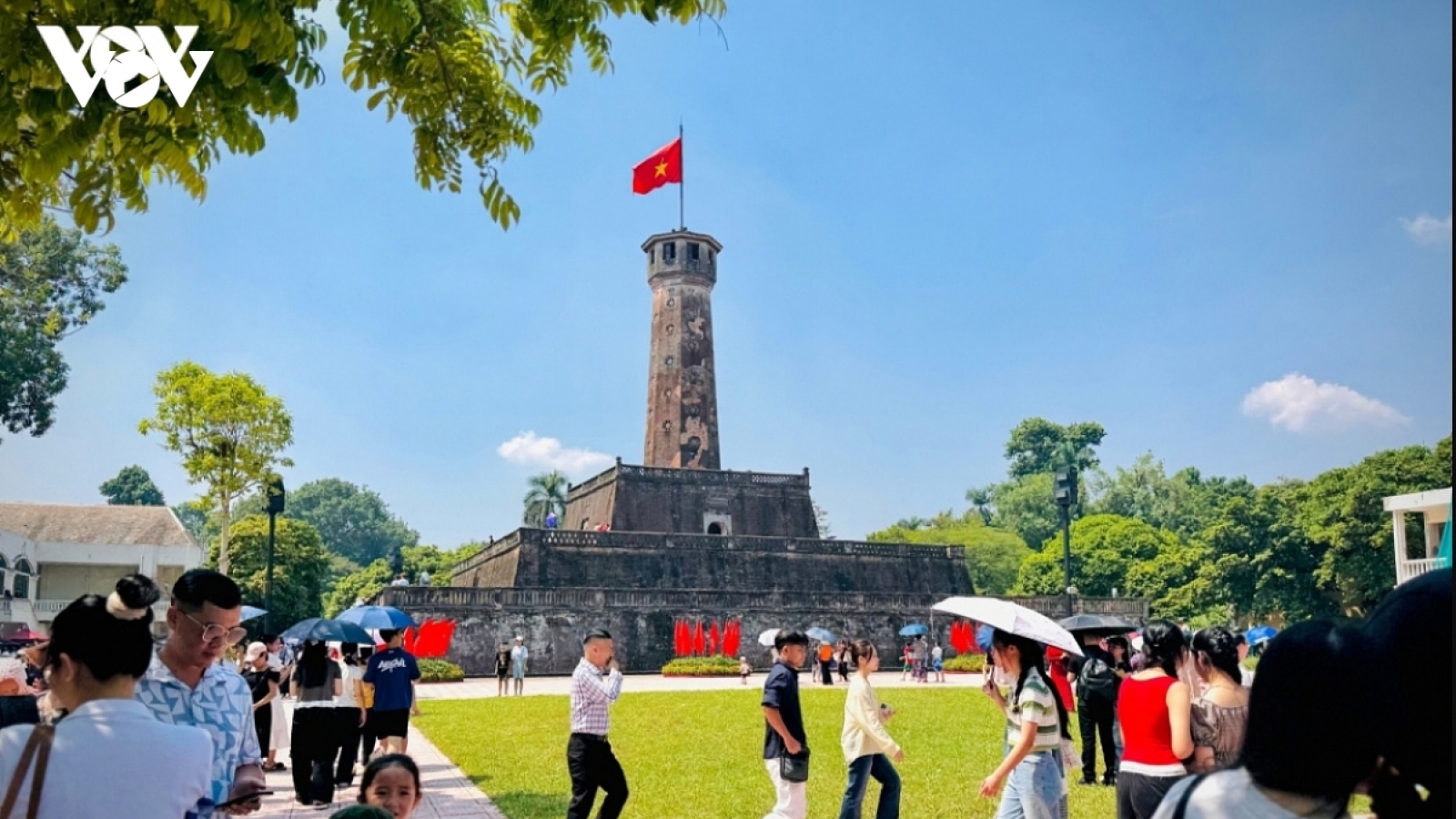 Phát triển du lịch trở thành ngành kinh tế mũi nhọn, động lực tăng trưởng mới