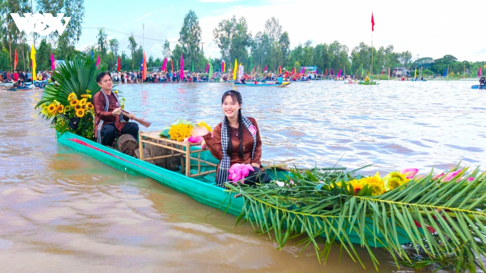 Hồng Ngự đánh thức tiềm năng du lịch xanh từ mùa nước nổi