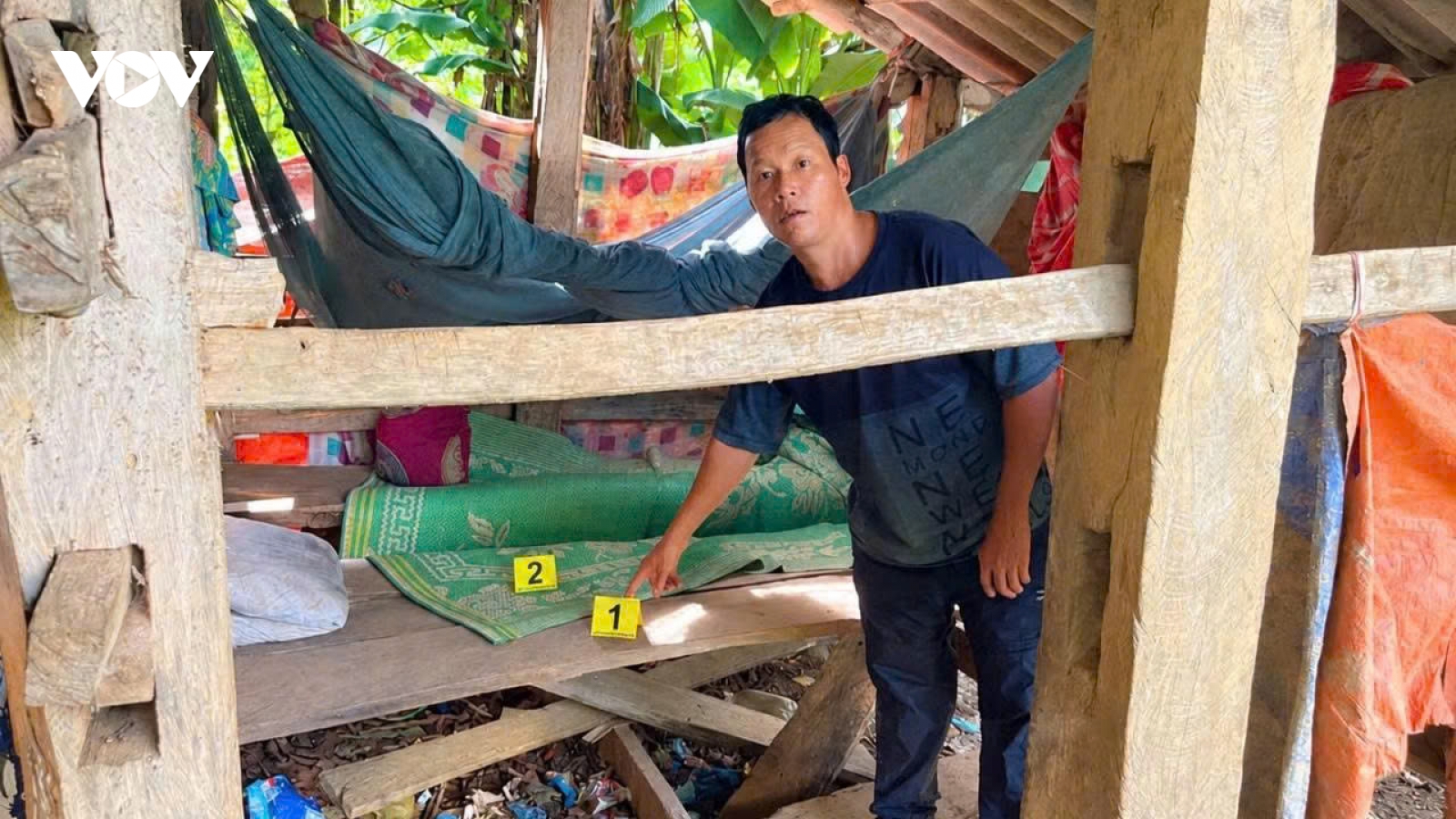 Khởi tố đối tượng hiếp dâm cháu họ bị mù