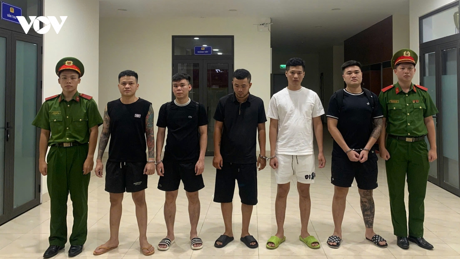 Mạo danh "Huấn Hoa Hồng" cho vay tiền online để lừa đảo tiền tỷ