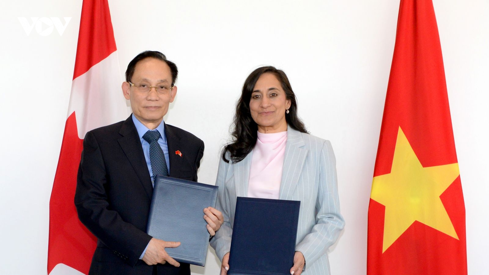 Bộ trưởng Ngoại giao Việt Nam - Canada hội đàm thúc đẩy Đối tác chiến lược