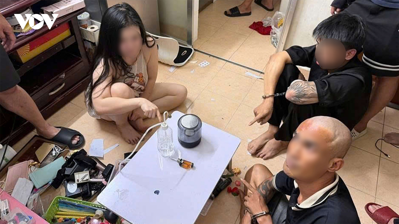 Hai vụ ma túy liên tiếp ở Hà Nội, 6 người bị khởi tố