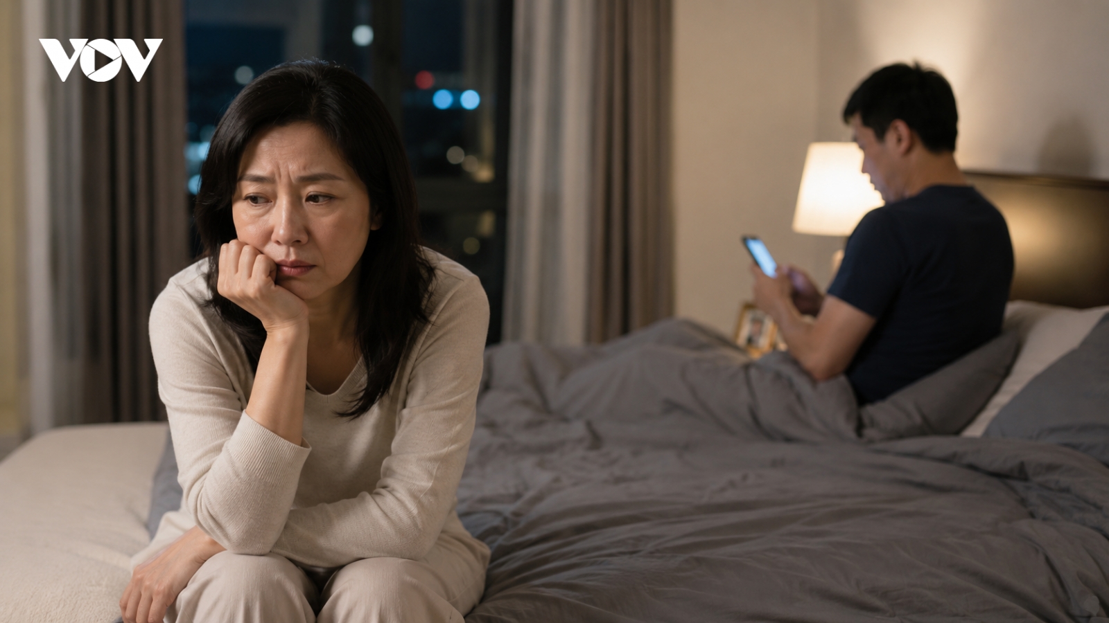 Làm gì để "chuyện yêu" của phụ nữ tuổi tiền mãn kinh vẫn viên mãn?