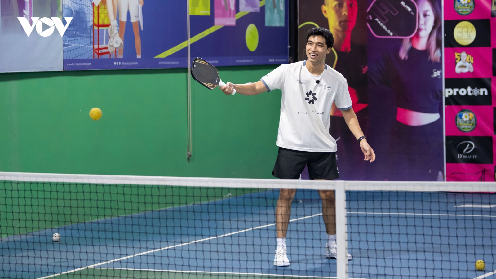 Nhập môn Pickleball: Cách tạo nhịp khi Dink tại khu vực Bếp