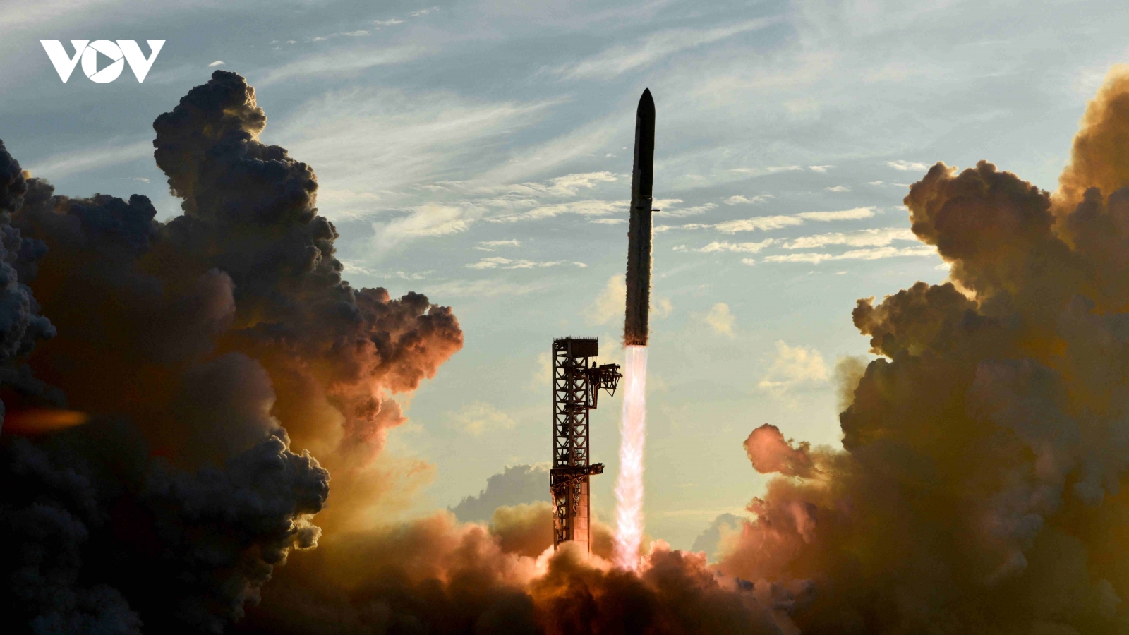 Tên lửa Starship của SpaceX hạ cánh trên Thái Bình Dương