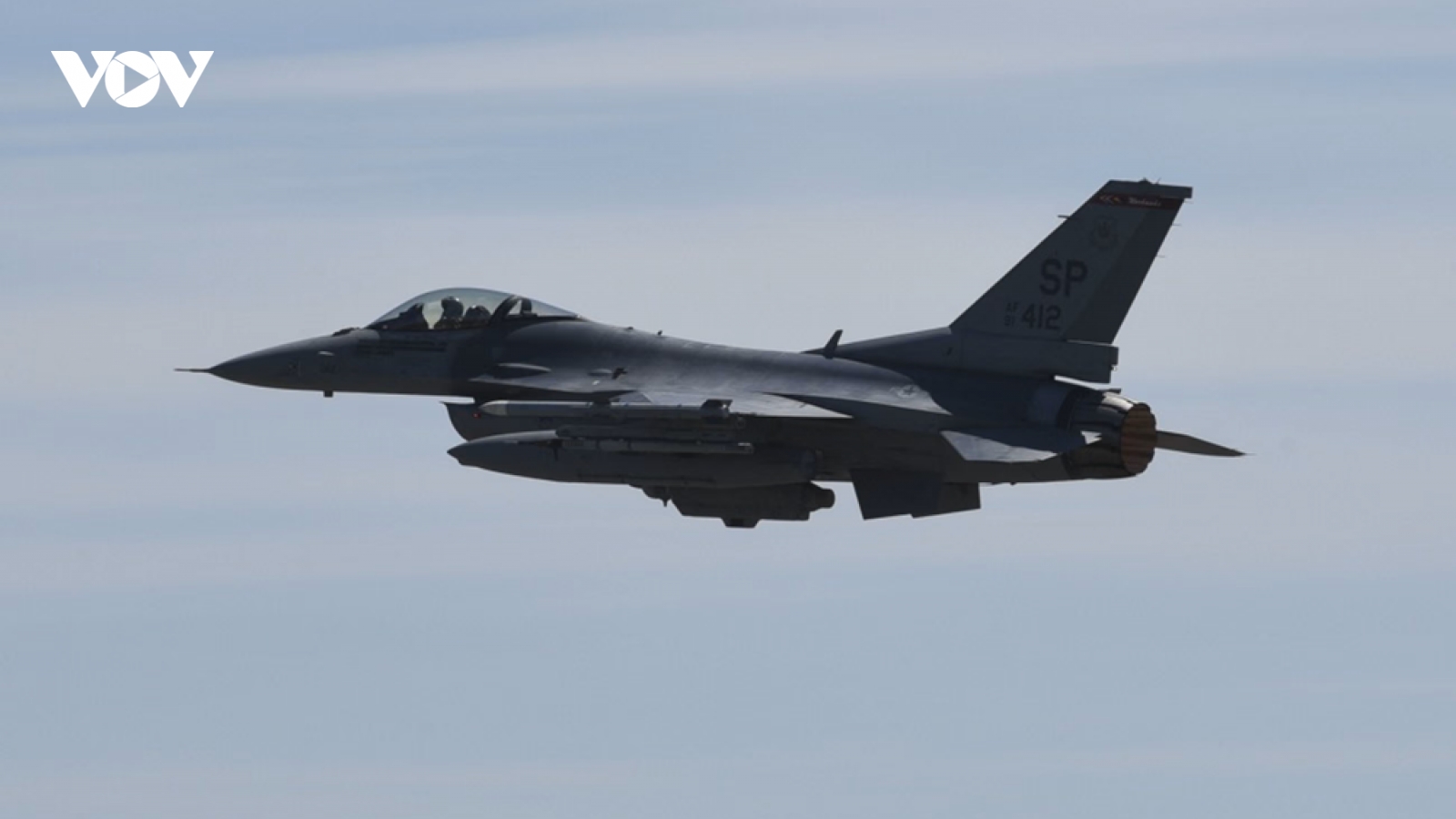 Tiêm kích F-16 Mỹ rơi tại căn cứ không quân ở miền Tây nước Đức