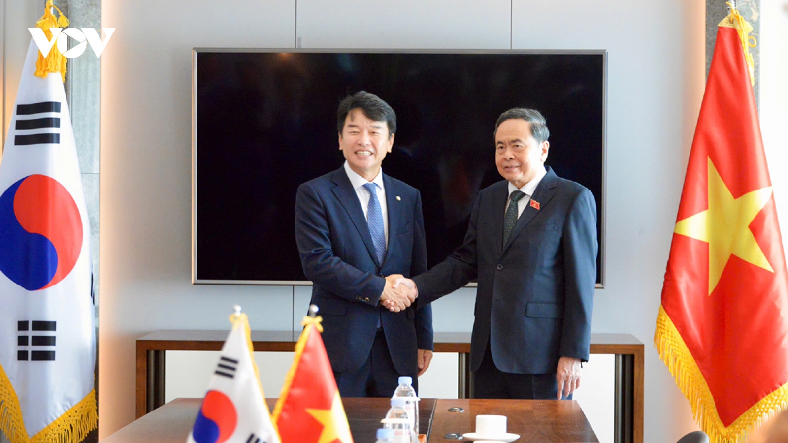 Vietnam and RoK urged to turn agreements into tangible cooperation