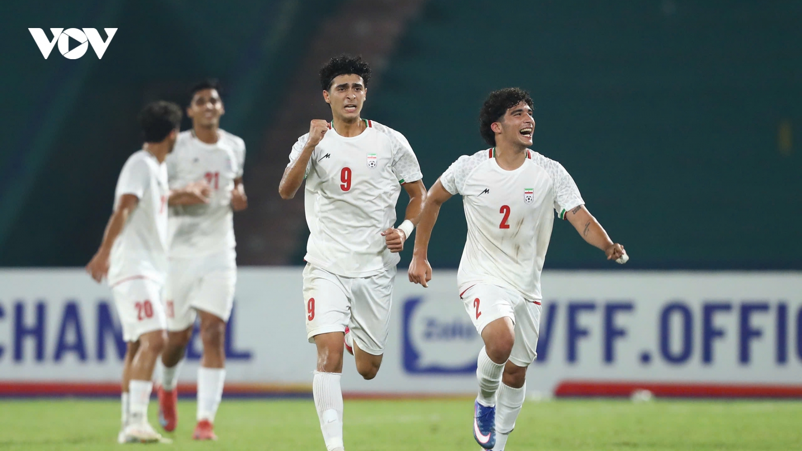 Hàng thủ như mơ ngủ, U20 Việt Nam nhận thất bại 1-3 trước U20 Iran
