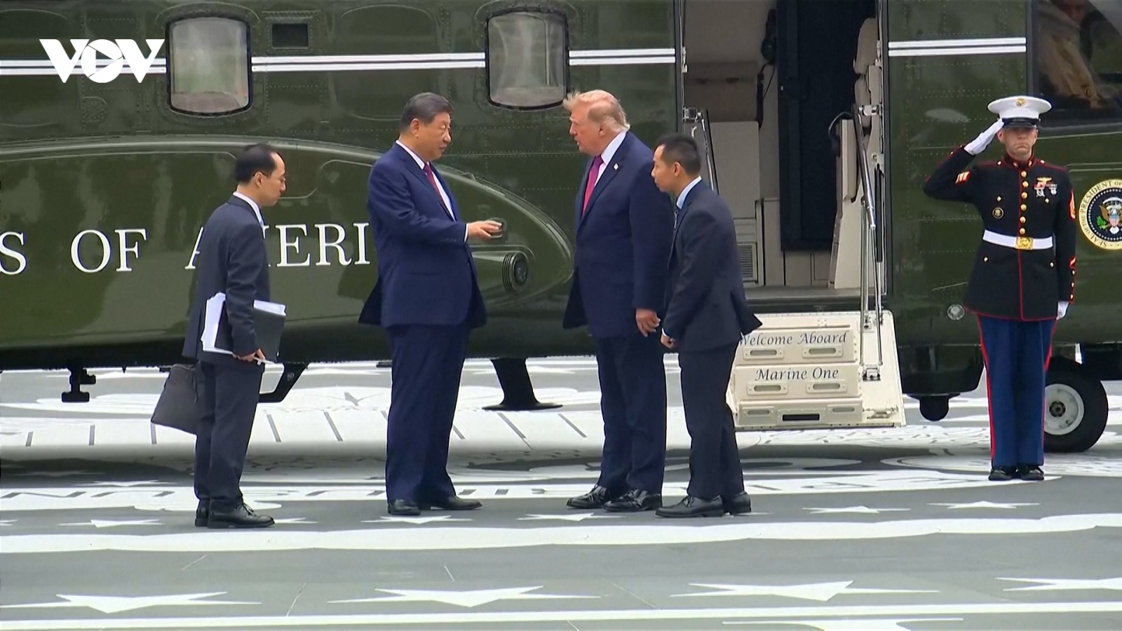 Ông Trump đưa ông Tập Cận Bình tới thăm bãi đáp trực thăng mới ở Nhà Trắng